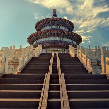 Nostalgia Hotel Beijing Guozijian Ghost Street - Near Beijing Lama Temple, Beihai Park, Jingshan Park, Drum Tower, Houhai Bar Street, Tian'Anmen Square, Located In Beijing Traditional Hutongs, 5 Minutes Away From Beixinqiao Metro Station Eksteriør billede
