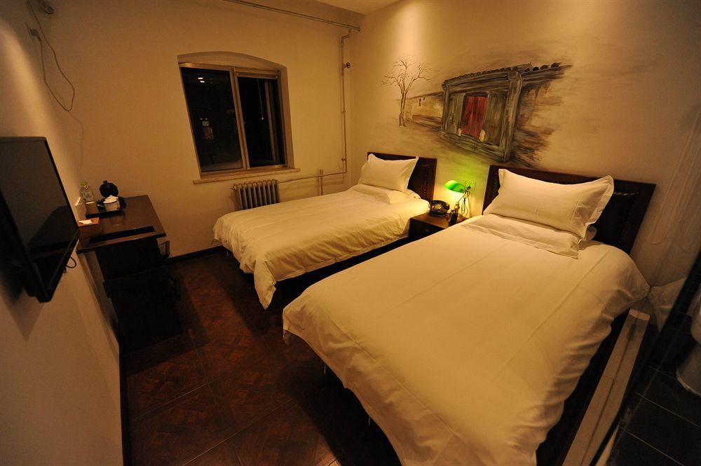 Nostalgia Hotel Beijing Guozijian Ghost Street - Near Beijing Lama Temple, Beihai Park, Jingshan Park, Drum Tower, Houhai Bar Street, Tian'Anmen Square, Located In Beijing Traditional Hutongs, 5 Minutes Away From Beixinqiao Metro Station Eksteriør billede