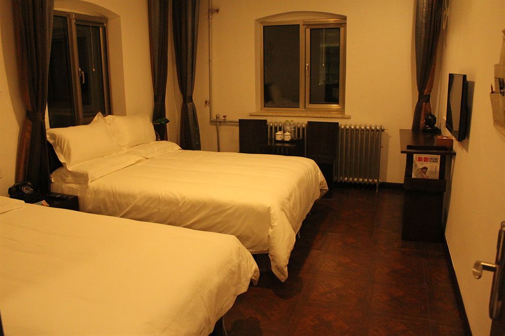 Nostalgia Hotel Beijing Guozijian Ghost Street - Near Beijing Lama Temple, Beihai Park, Jingshan Park, Drum Tower, Houhai Bar Street, Tian'Anmen Square, Located In Beijing Traditional Hutongs, 5 Minutes Away From Beixinqiao Metro Station Eksteriør billede