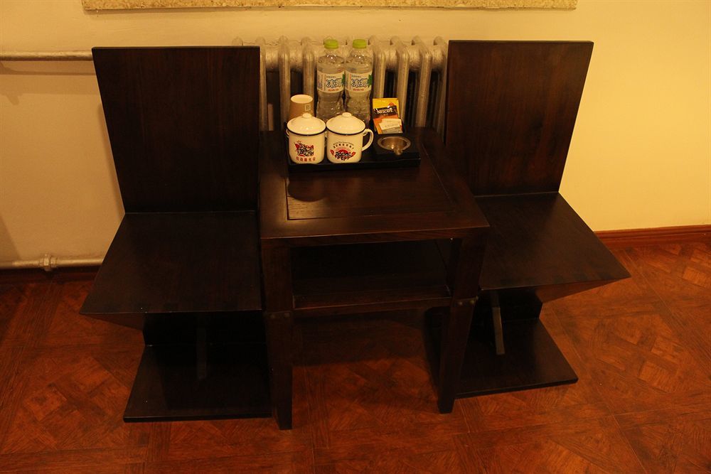 Nostalgia Hotel Beijing Guozijian Ghost Street - Near Beijing Lama Temple, Beihai Park, Jingshan Park, Drum Tower, Houhai Bar Street, Tian'Anmen Square, Located In Beijing Traditional Hutongs, 5 Minutes Away From Beixinqiao Metro Station Eksteriør billede